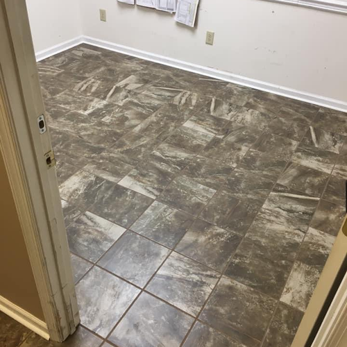 Eastern Floor Covering in Newport News Installation gallery